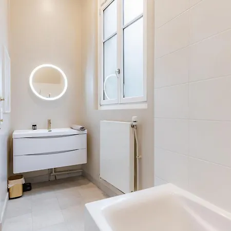 شقة Modern Air-conditioned Arc De Triomphe باريس