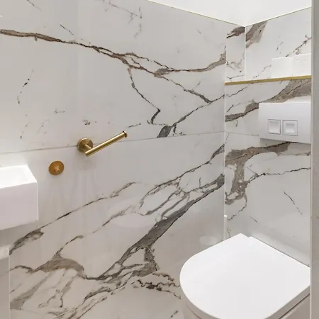 Modern Air-conditioned Arc De Triomphe Apartment *