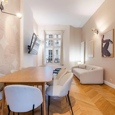 Appartamento Modern Air-conditioned Arc De Triomphe
