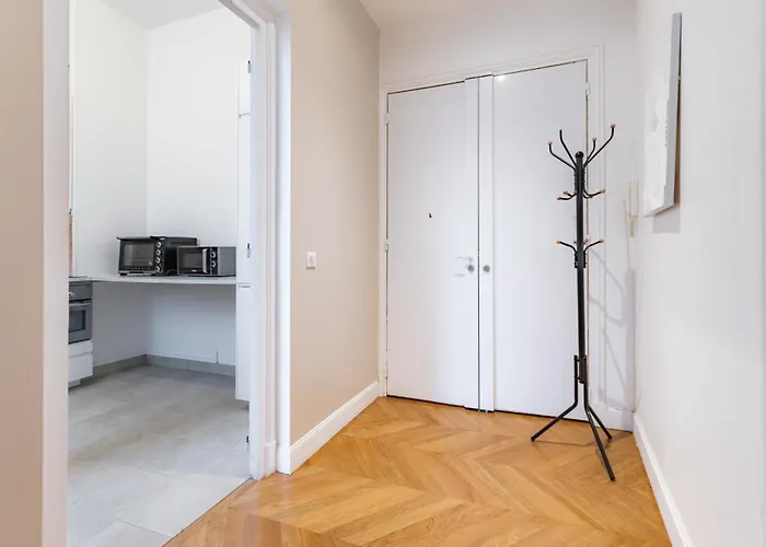 Modern Air-conditioned Arc De Triomphe * 巴黎